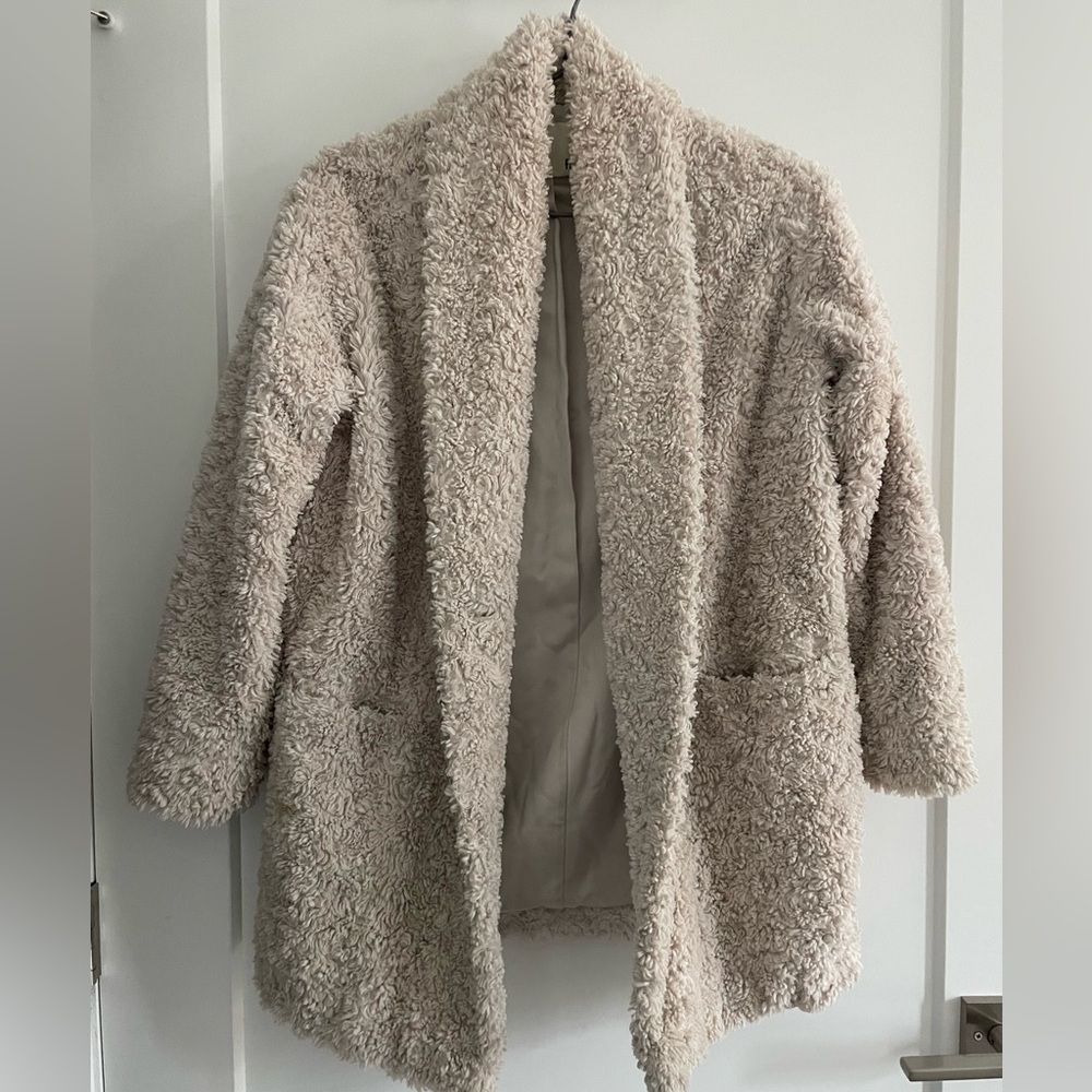 Aritzia Wilfred Free Jacket